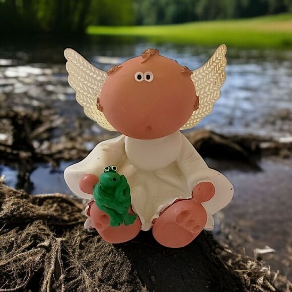 Kirks Kritters Angel Cheeks Figure Frog Russ Berrie 2001 Vintage Cherub Wings - Picture 10 of 16